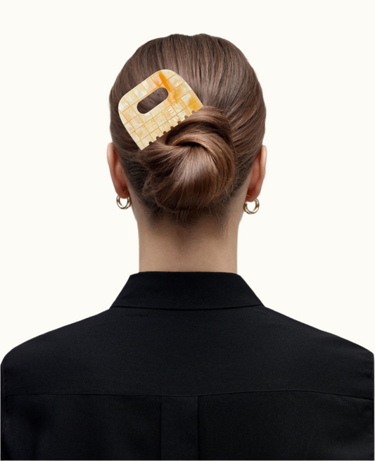 No. 4 Comb | MACHETE