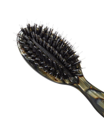 Ultralight Travel Hair Brush | MACHETE