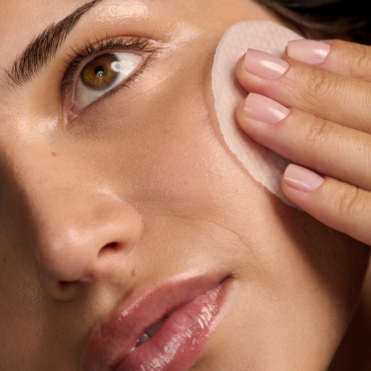 GLOW ON ARRIVAL RINKINYS | VEIDUI