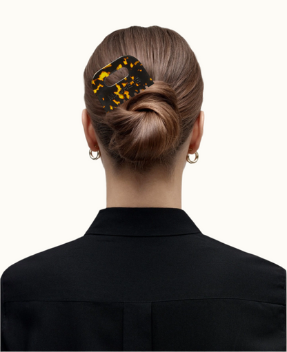 No. 4 Comb | MACHETE