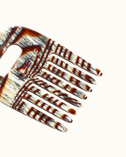 No. 4 Comb | MACHETE