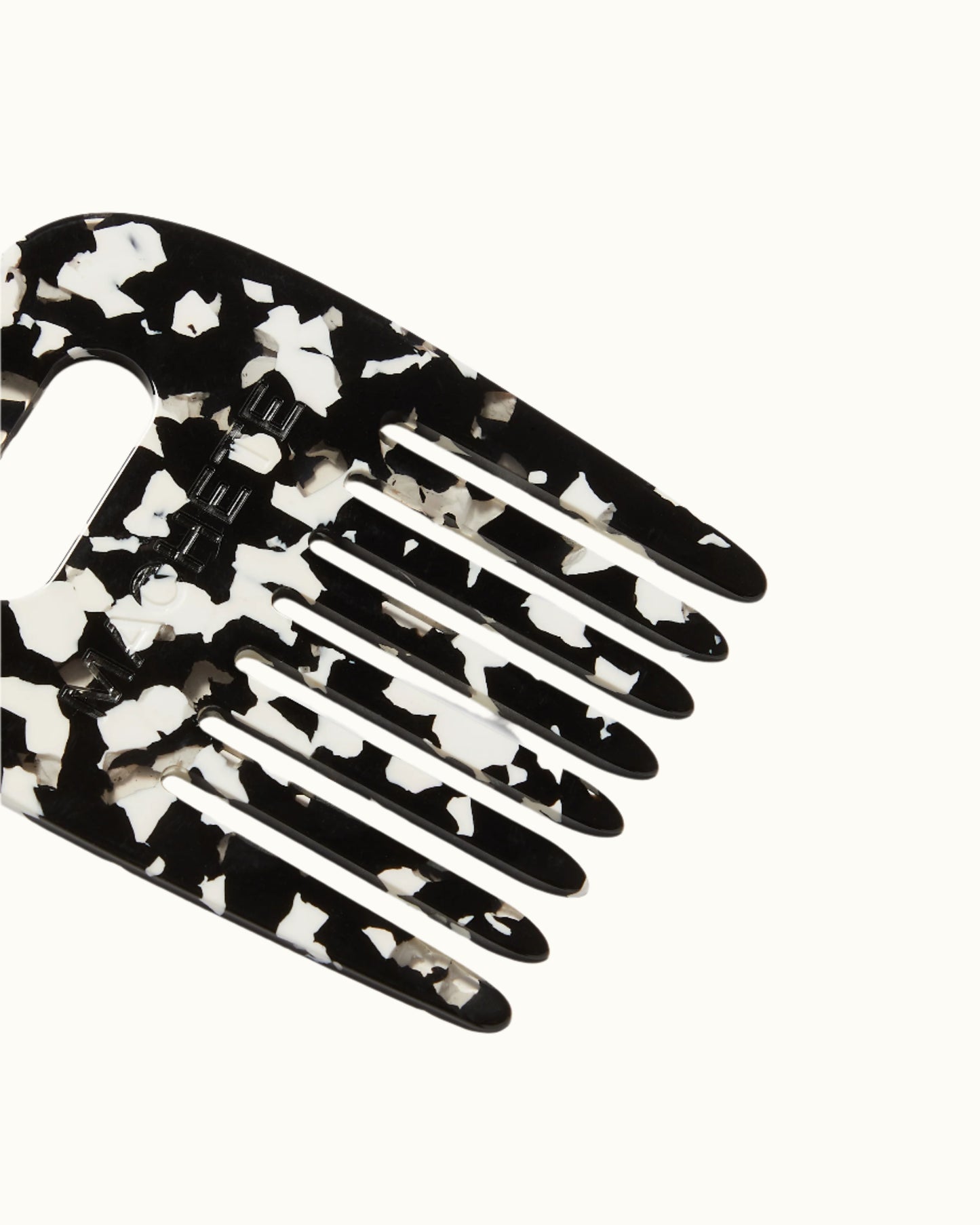 No. 4 Comb | MACHETE